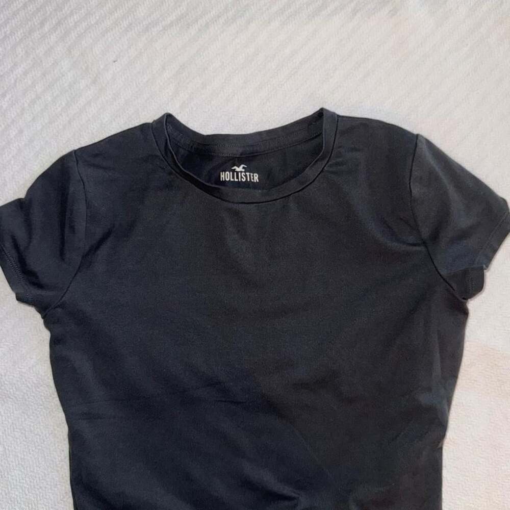 Hollister Black Fitted Baby Tee Size S